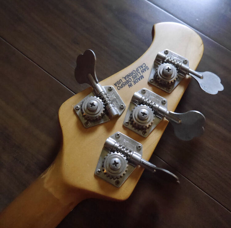 MUSICMAN Stingray made in USA ’05年製 | ミュージックマンスティングレイ 黒 | 中古