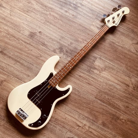 Miyako custom bass guitar