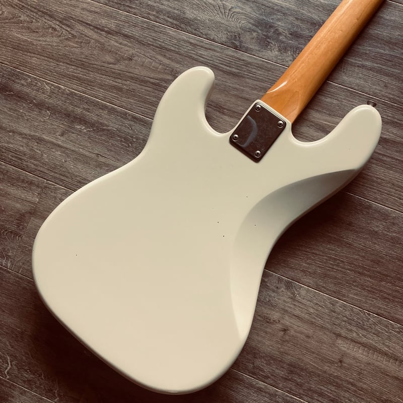 都 RMP-4R ivory | Miyako custom bass guitar
