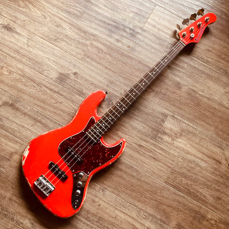Miyako custom bass guitar
