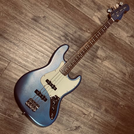 Miyako custom bass guitar