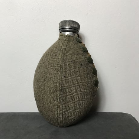 SWEDISH ARMY WATER BOTTLE［13082］