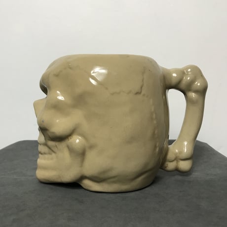 OLD CERAMIC SKULL MUG［11665］