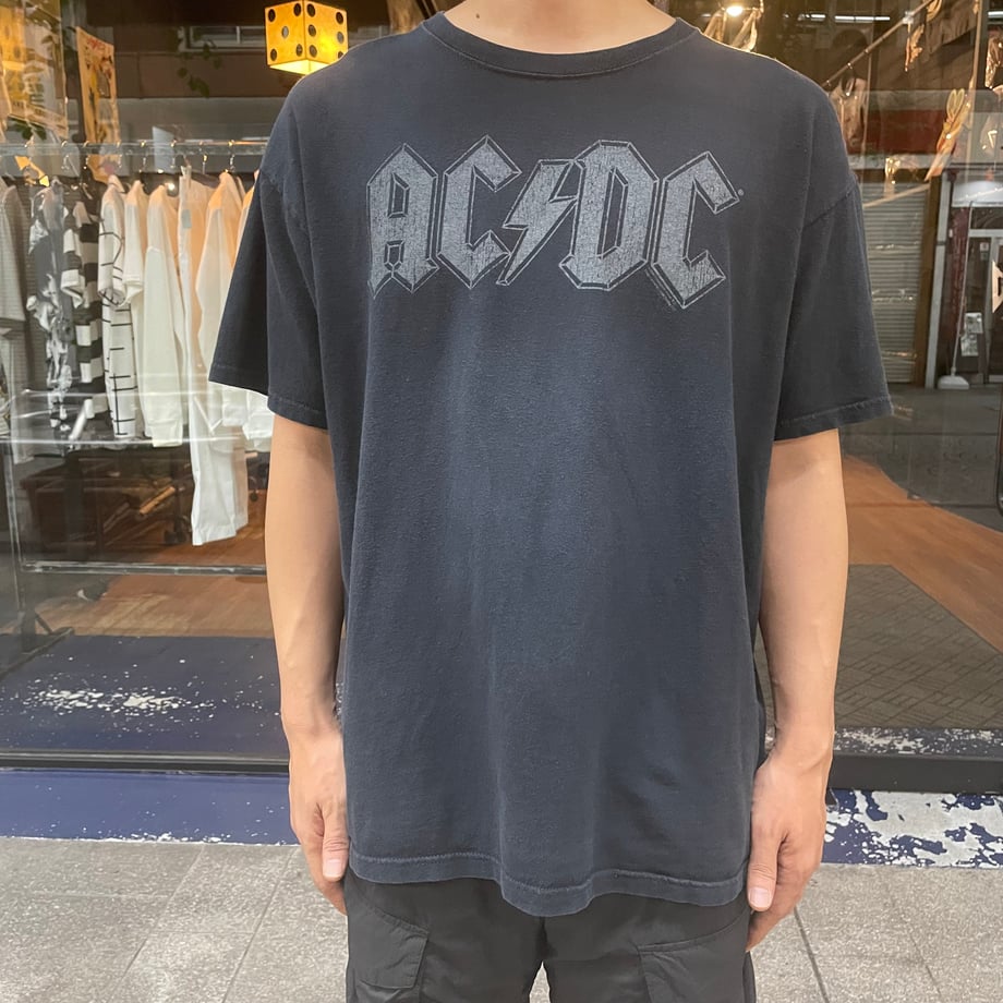 68b12642f19c2364ec330c96