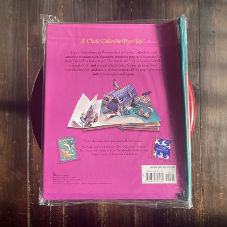"Alice's Adventure in Wonderland" pop-up picture book