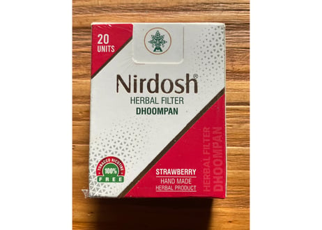 Nirdosh Herbal Filter Dhoompan【ストロベリー】