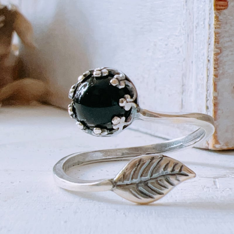 天然石オニキス·リング 数量限定】Nude 天然石リング オニキス – RAVICHARME