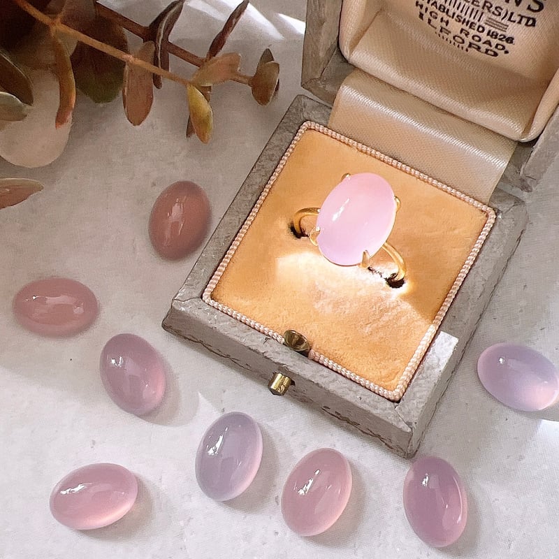 夢色の艶と透明感・:*ピンクパープルカルセドニーのオーバルリング