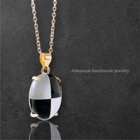 オニキス×ホワイトシェル14kgf製ネックレス 14×10mm約40cm