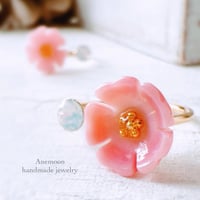 【桜フォークリング･:*クイーンコンクシェルAAA × ホワイトオパール】春・結婚式・入学式に・お花見 約10号 フリーサイズ