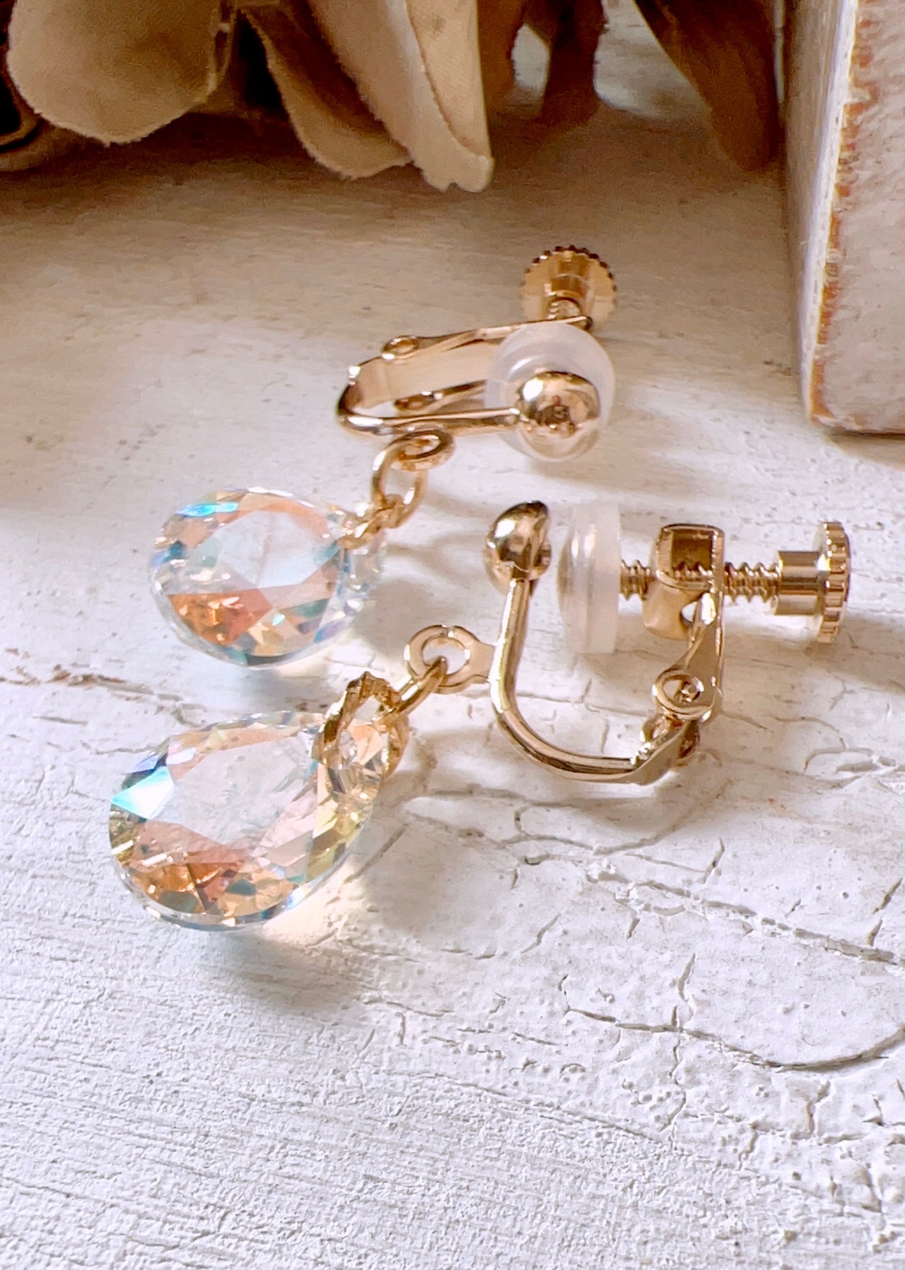 shioです。クリスタルのオニオンドロップのピアス original