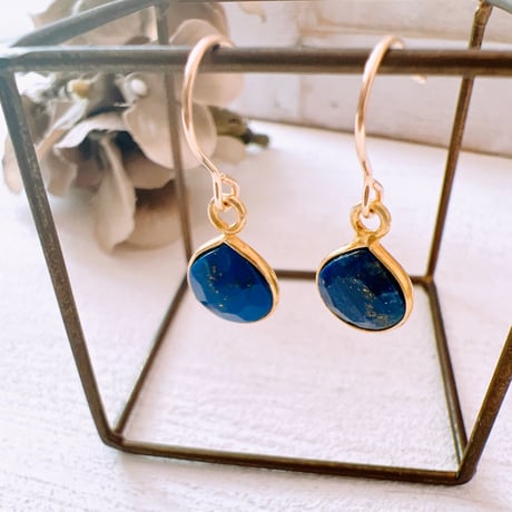 アフガニスタン産ラピスラズリpierce/earring 12月誕生石 約9×9mm lapis lazuli