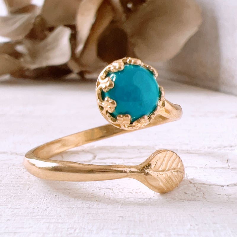 天然石ターコイズゴールドベゼル＆リーフリング フリーサイズ(約9号