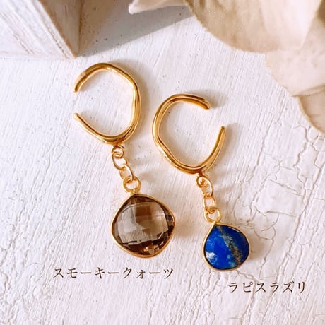 宝石質スモーキークォーツイヤーカフ 天然石12×12mmクッションカット ゴールド 片耳用