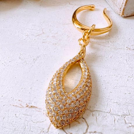 マーキスドロップイヤーカフ earcuff ゴールド 片耳用