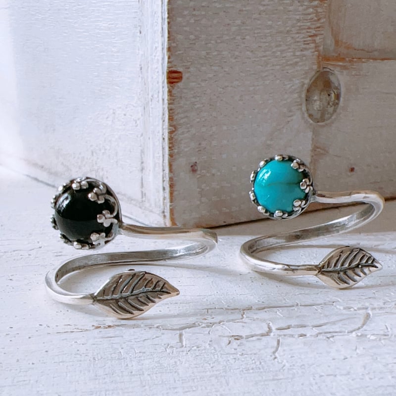 天然石ブラックオニキスアンティークsilver銀古美ベゼル＆リーフリング