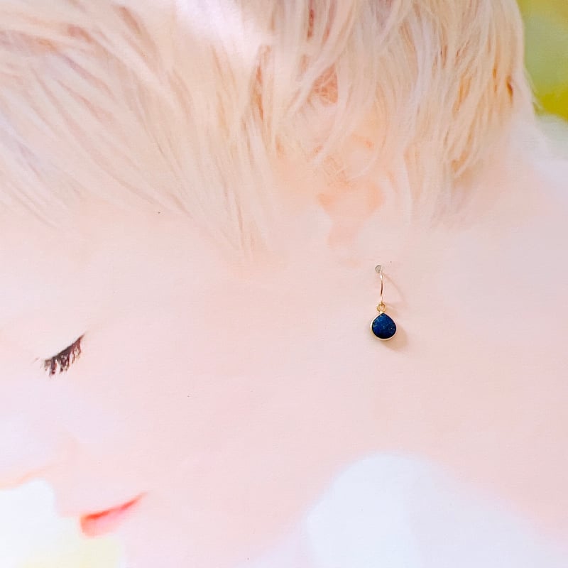 アフガニスタン産ラピスラズリpierce/earring 12月誕生石 約9
