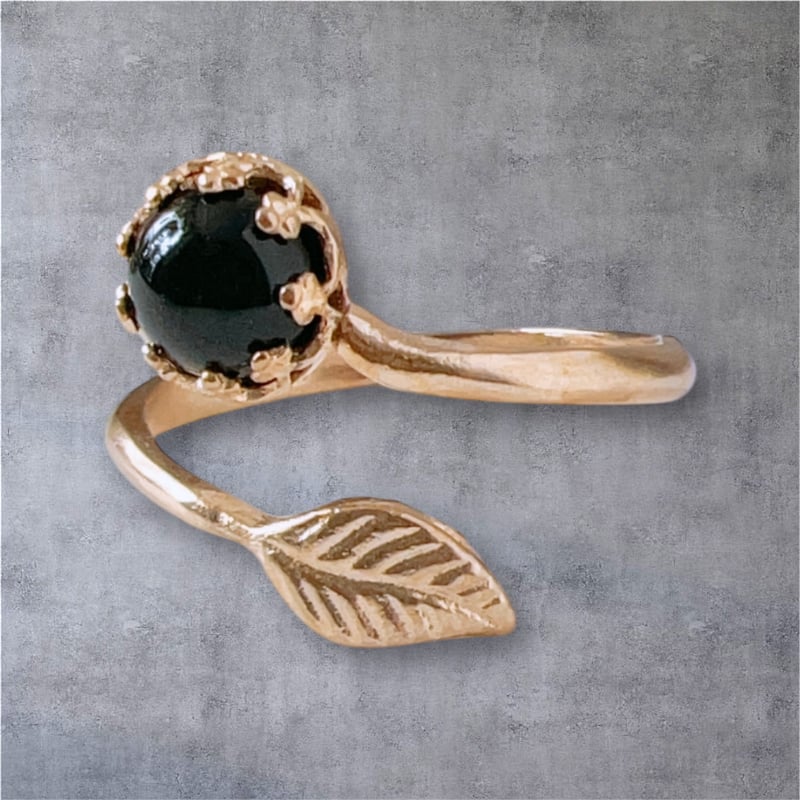 天然石ブラックオニキスゴールドベゼル＆リーフリング 6mmラウンド