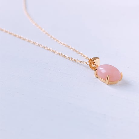 【やさしい桜色に包まれて･:*ペルー産ピンクオパール 14kgfネックレス】〈10月誕生石〉