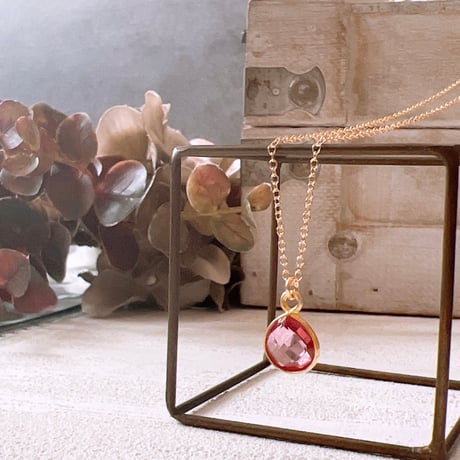 【やさしい煌めきを纏う･:*宝石質ピンクトパーズAAA 大人のための14kgfネックレス】11月誕生