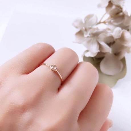 ゴールデンシャドウのスワロフスキー一粒リング 10号/13号