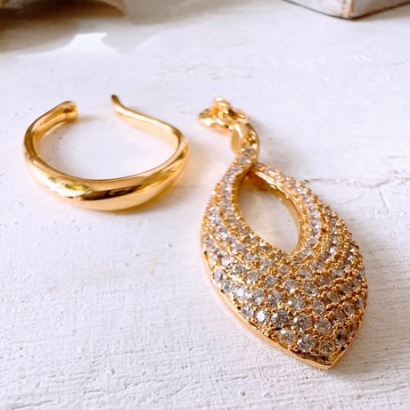 マーキスドロップイヤーカフ earcuff ゴールド 片耳用