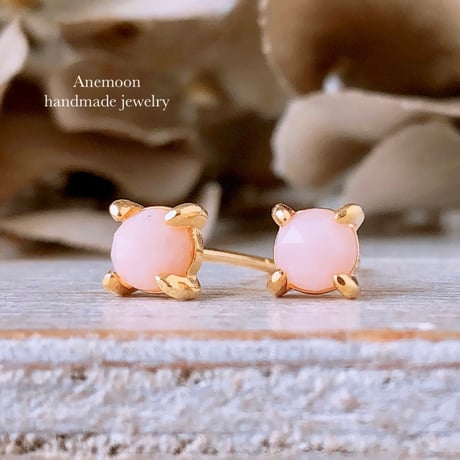 【桜色のきらめき･:*天然石ピンクオパール4mm ローズカットピアス】10月誕生石 両耳用