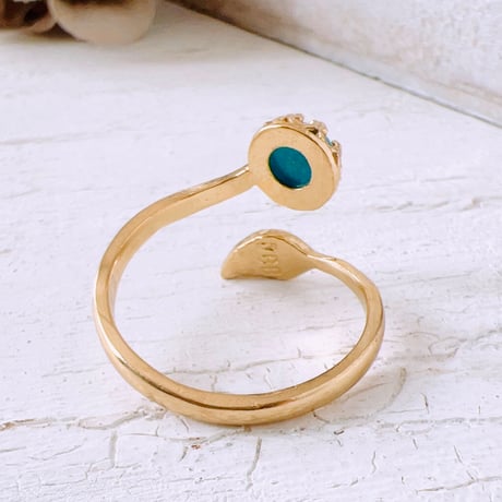 天然石ターコイズゴールドベゼル＆リーフリング フリーサイズ(約9号〜17号位) turquoise ring