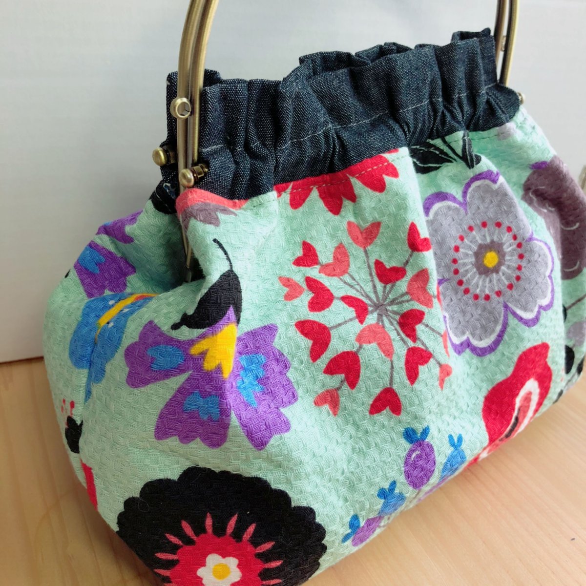 ベンリー口金のバッグ 北欧風柄 花 | まあぶる with