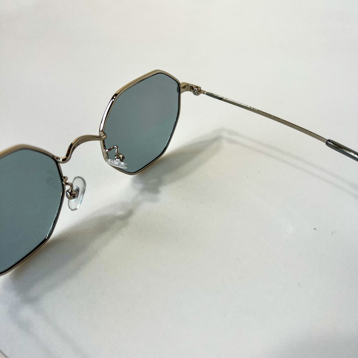SELECT】OCTAGON METAL FRAME SUNGLASSES -UV CUT- SELECT】OCTAGON METAL FRAME SUNGLASSES -UV CUT-