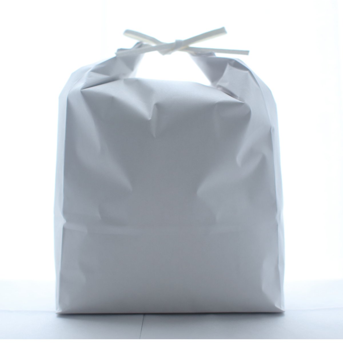 【高価値】 令和6年新潟産コシヒカリ3kg【白米・玄米】 | MAKIO FARM 白米・胚芽米