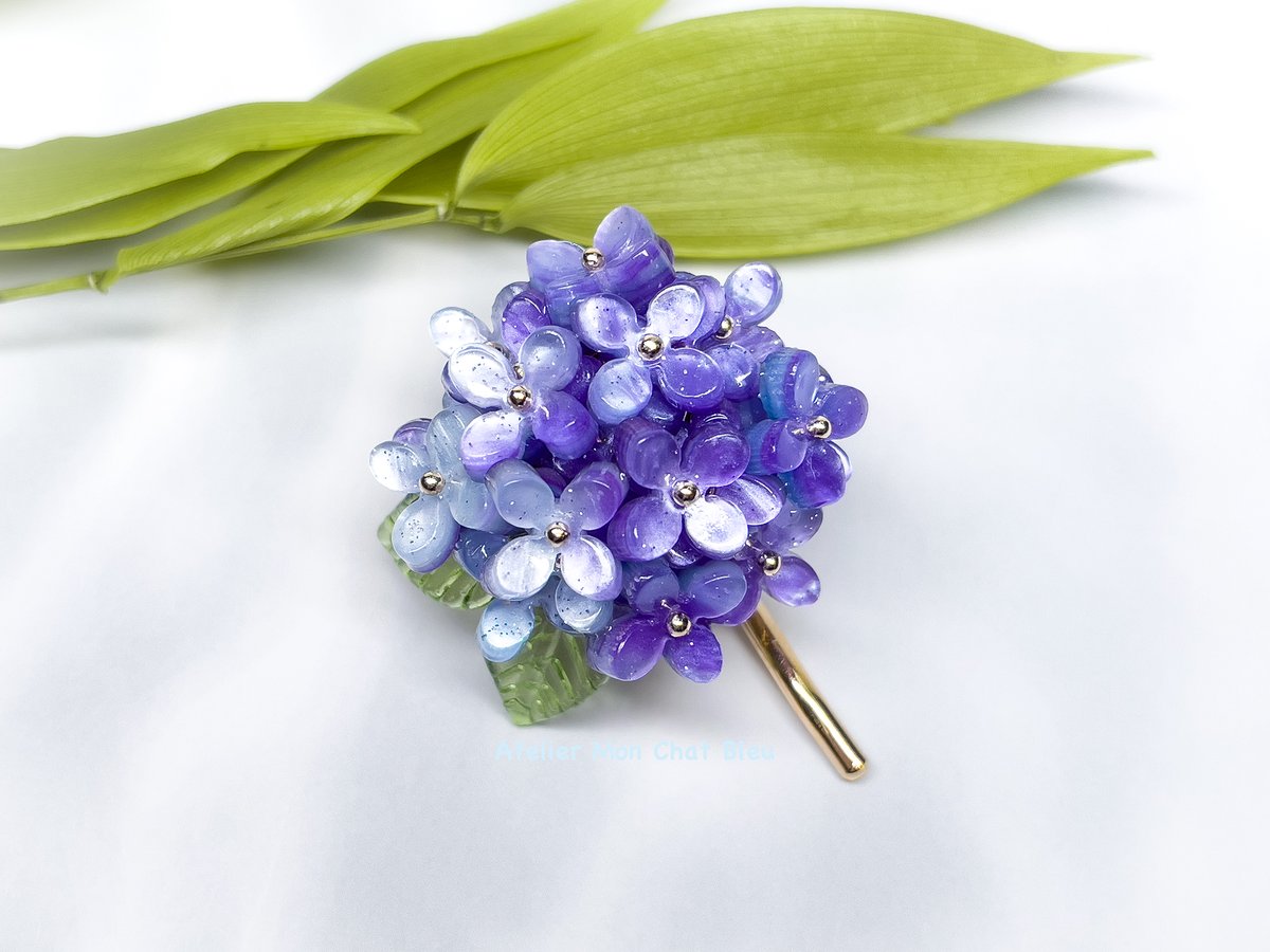 ブルーのみ！ヴィトライユ風ポニーフック⋆*✩ライトパープル ブルーのみ！ヴィトライユ風ポニーフック⋆*✩ライトパープル