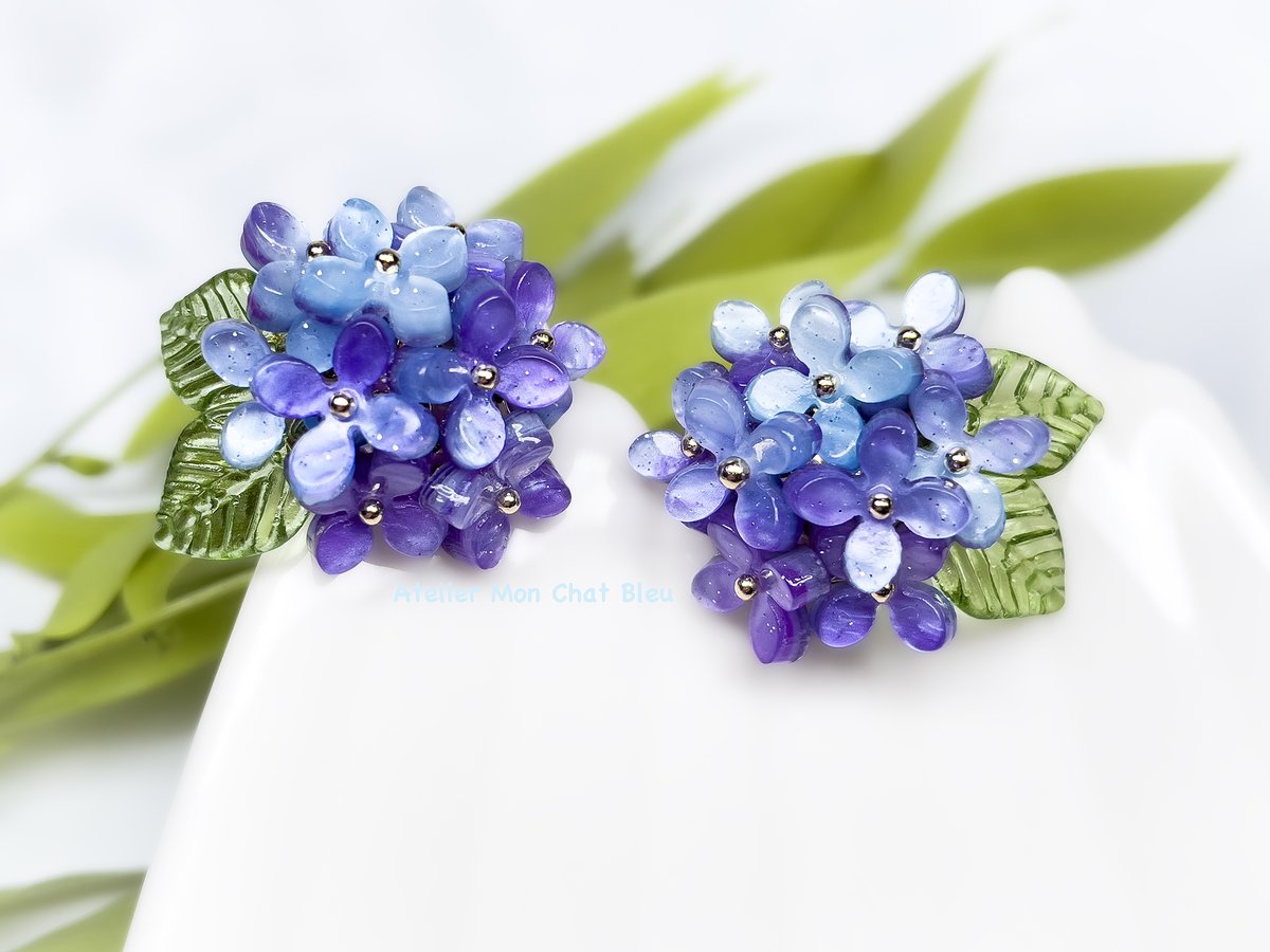 紫陽花のピアス バイオレット×ブルー | Atelier Mon Chat Bleu