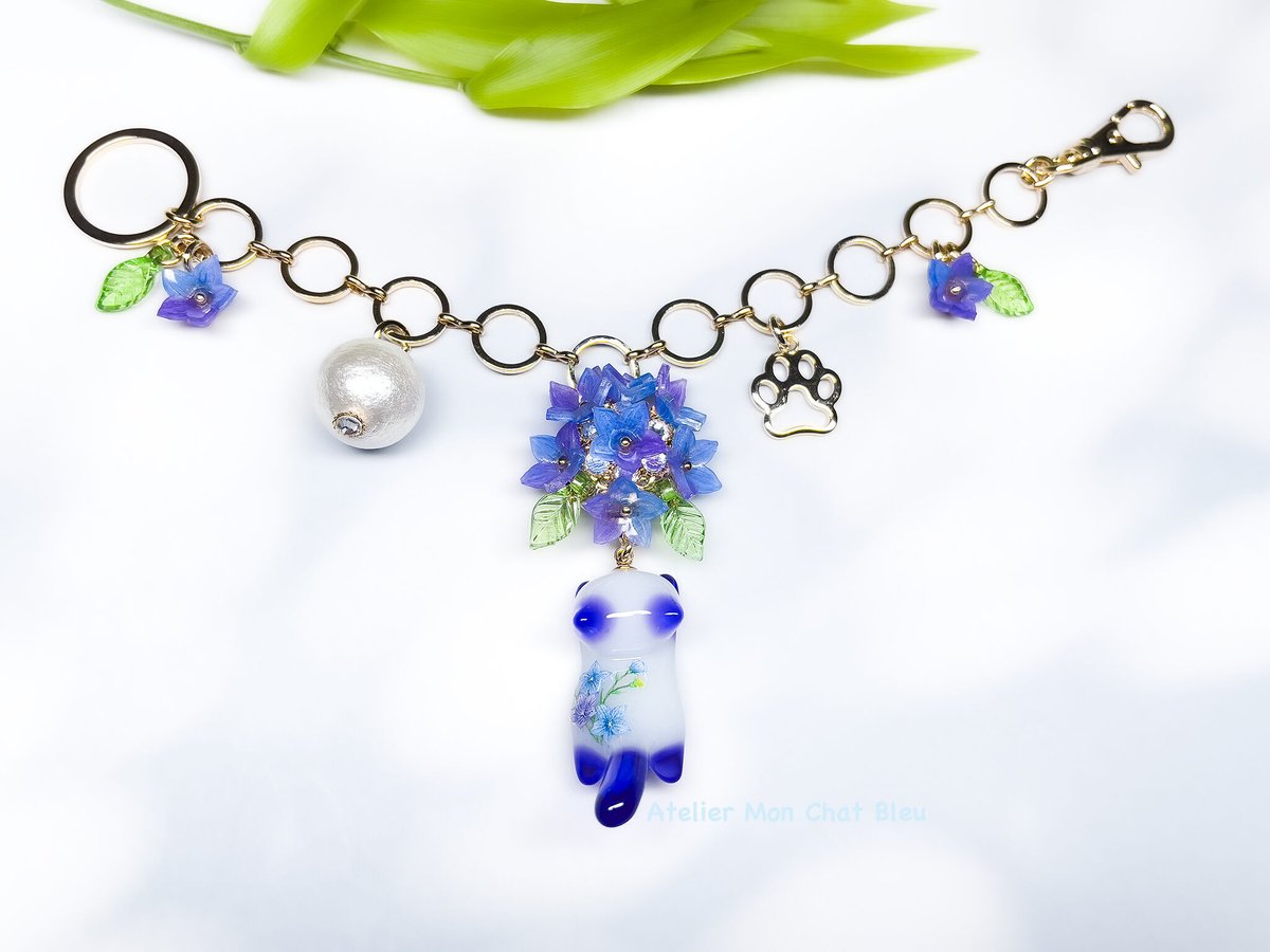桔梗追っかけねこのバッグチャーム | Atelier Mon Chat Bleu