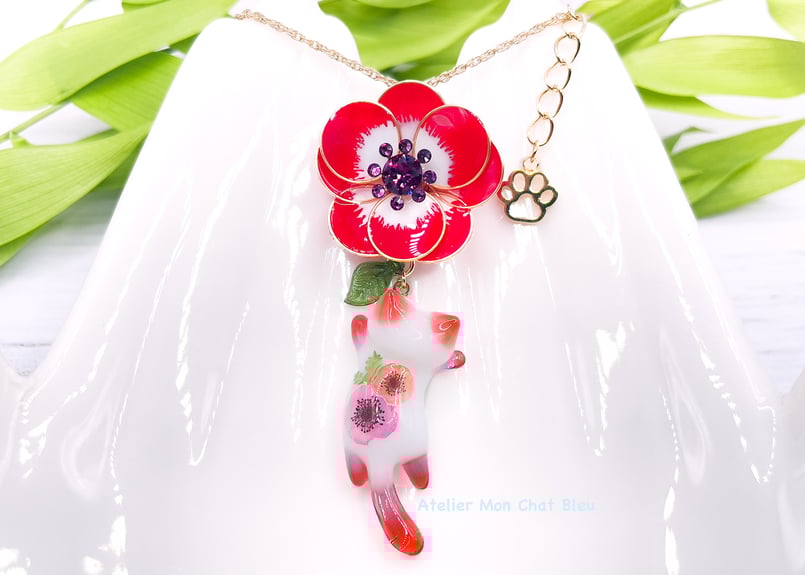 アネモネ追っかけねこのネックレス | Atelier Mon Chat Bleu