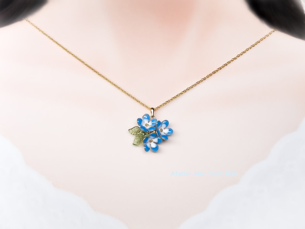 ネモフィラのネックレス | Atelier Mon Chat Bleu