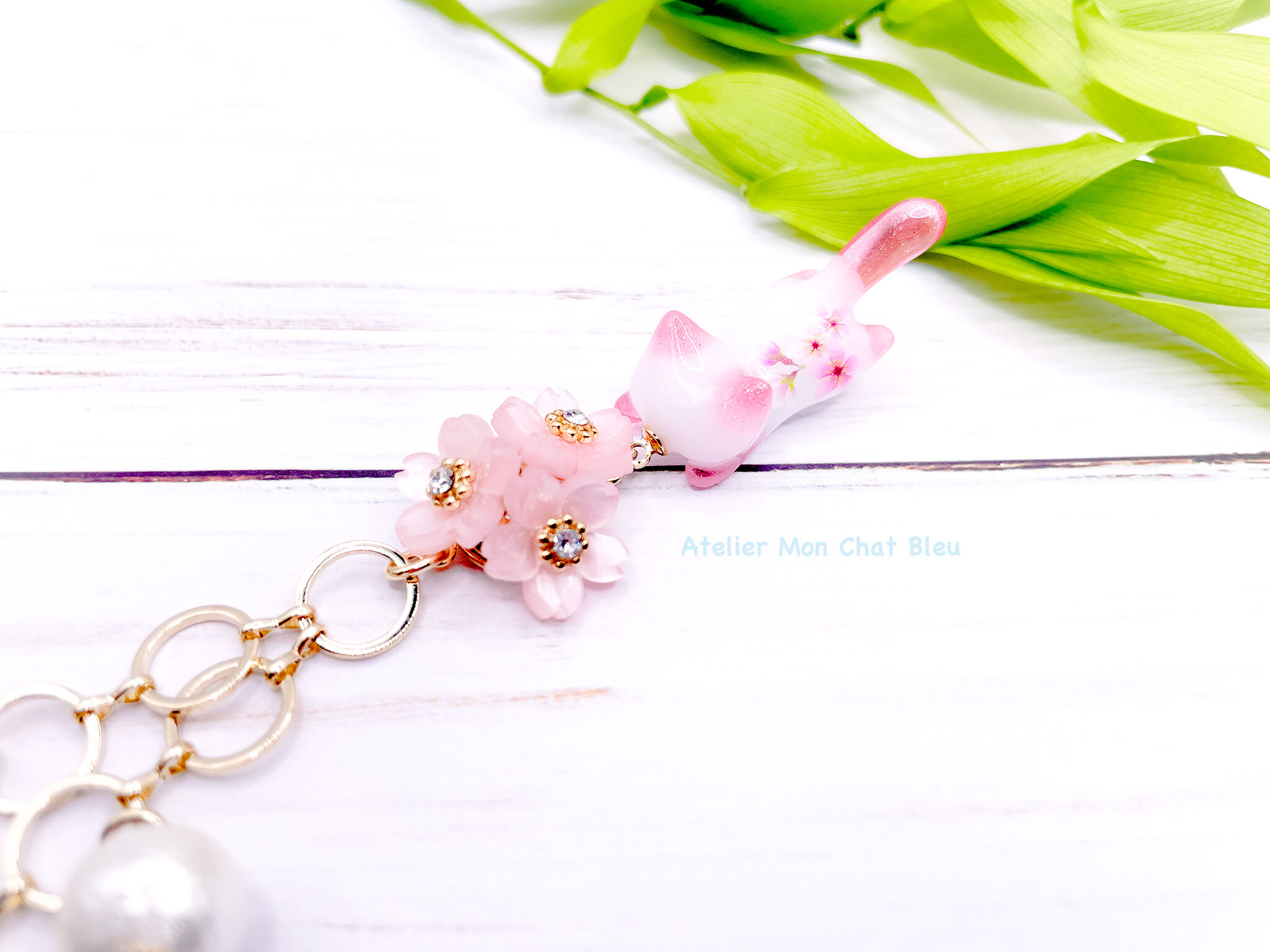 桜追っかけねこのバッグチャーム〈リニューアル版〉 | Atelier Mon