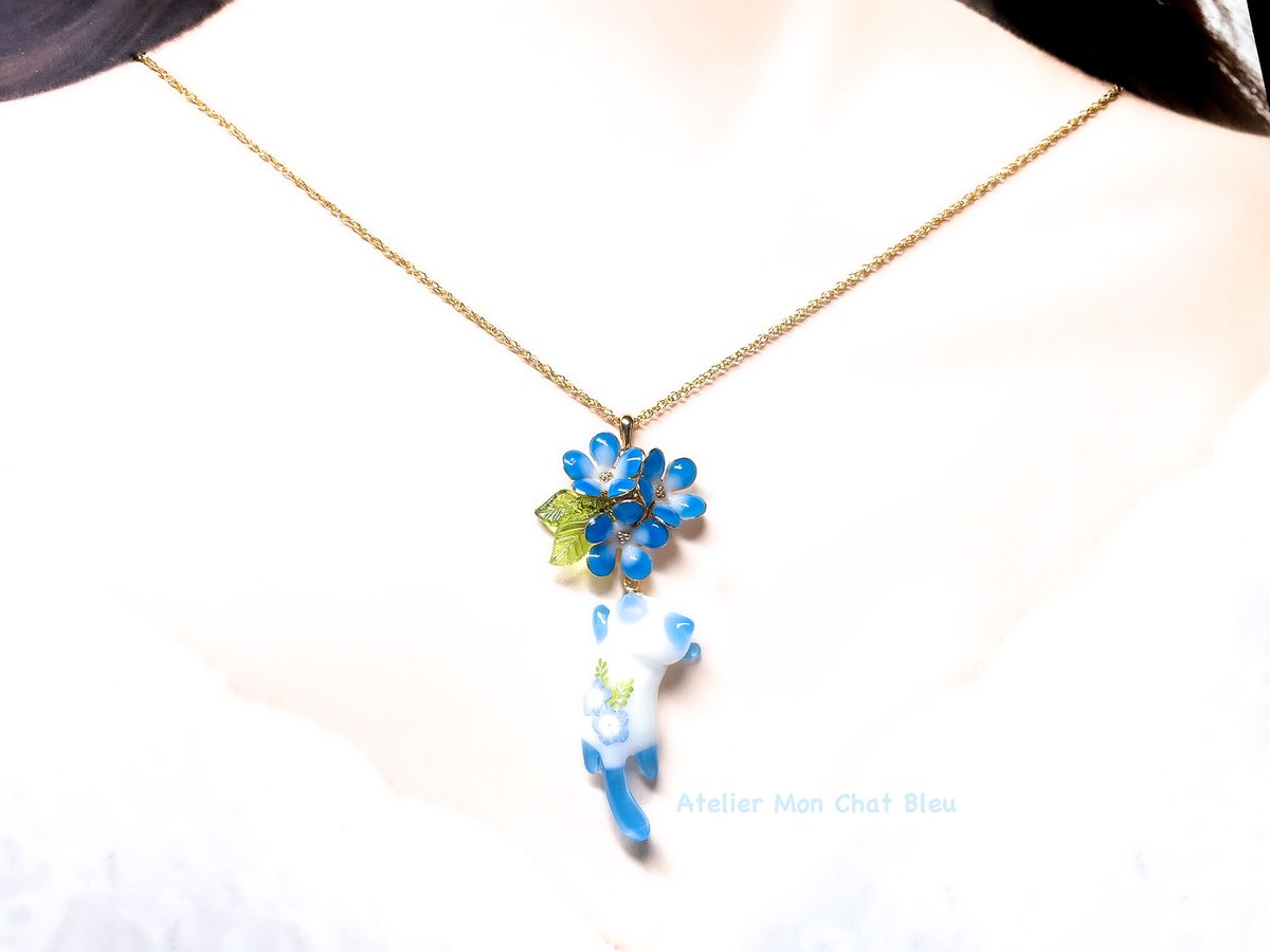ネモフィラ追っかけねこのネックレス〈プチリニューアル版〉 | Atelier