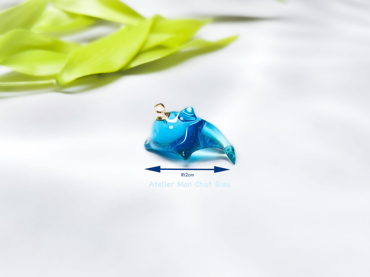 イルカのピアス | Atelier Mon Chat Bleu