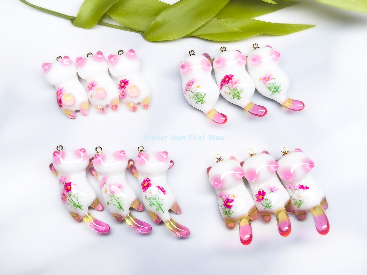 秋桜追っかけねこのバッグチャーム | Atelier Mon Chat Bleu