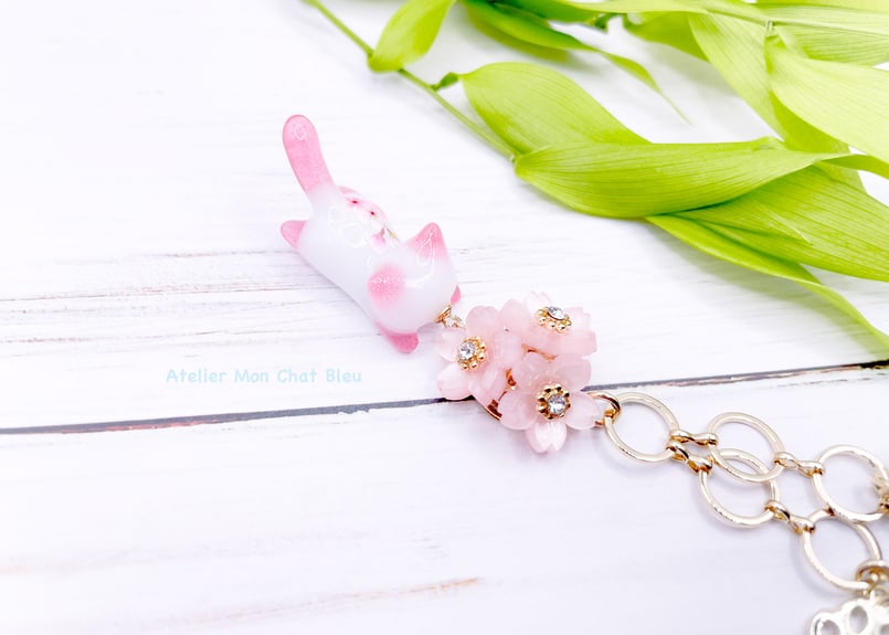 桜追っかけねこのバッグチャーム〈リニューアル版〉 | Atelier Mon