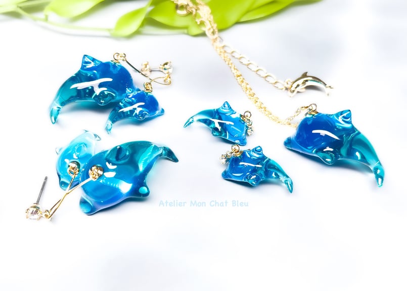 イルカのピアス | Atelier Mon Chat Bleu