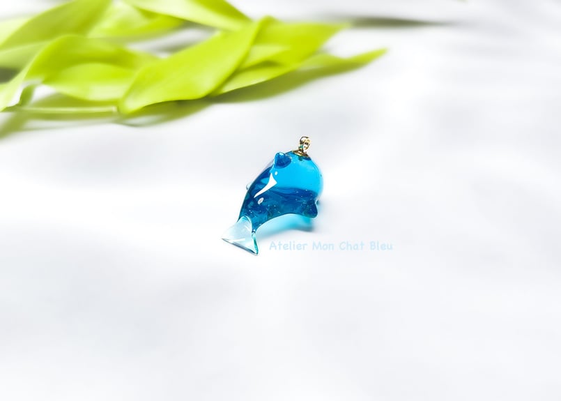 イルカのピアス | Atelier Mon Chat Bleu