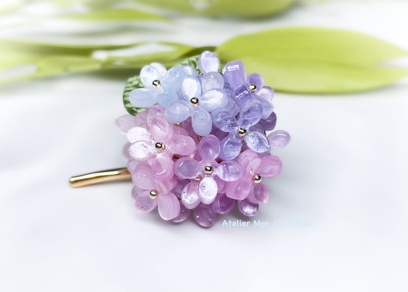 紫陽花のポニーフック ピンク×ブルー | Atelier Mon Chat Bleu