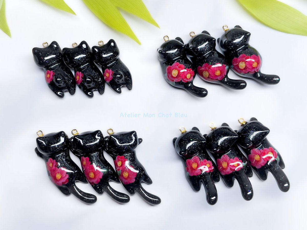 椿追っかけねこのピアス〈リニューアル版〉 | Atelier Mon Chat Bleu