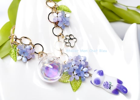 2026限定色〉紫陽花追っかけねこのバッグチャーム 淡むらさき