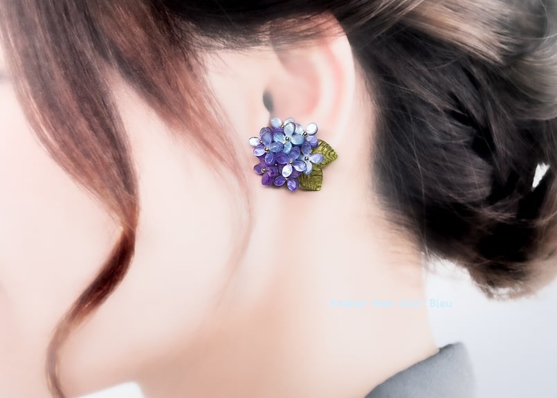 紫陽花のピアス バイオレット×ブルー | Atelier Mon Chat Bleu 紫陽花のピアス バイオレット×ブルー | Atelier Mon Chat Bleu