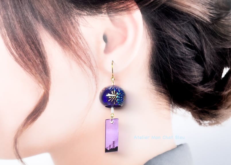 受注制作】〈リニューアル版〉花火の風鈴ピアス | Atelier Mon 受注制作】〈リニューアル版〉花火の風鈴ピアス | Atelier Mon