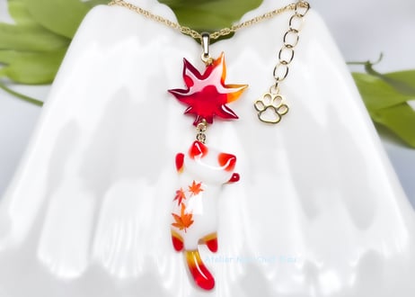 紅葉追っかけねこのネックレス〈プチリニューアル版〉