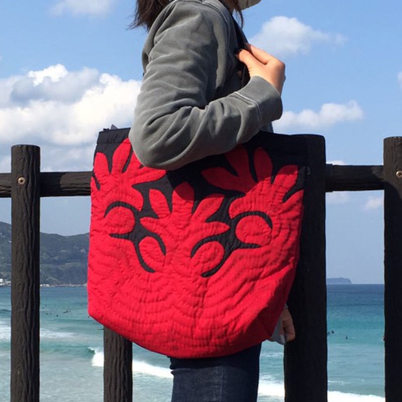 Hawaiianquilt ハワイアンキルトバッグ ブラウンハイビスカス柄